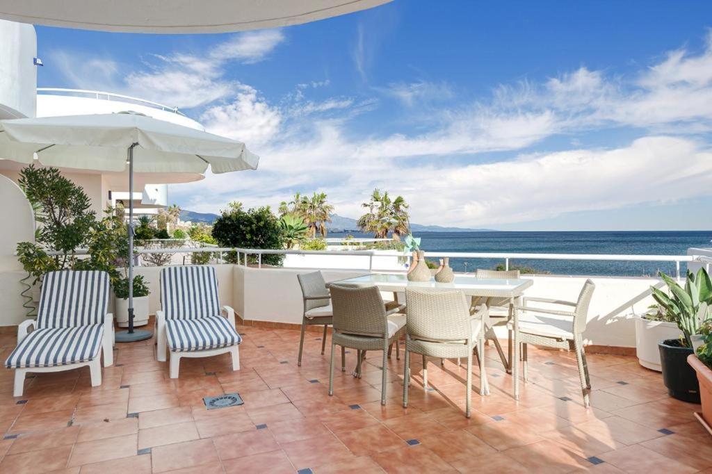 Frontline Beach Apartment - Sinfonia Del Mar Estepona Ngoại thất bức ảnh