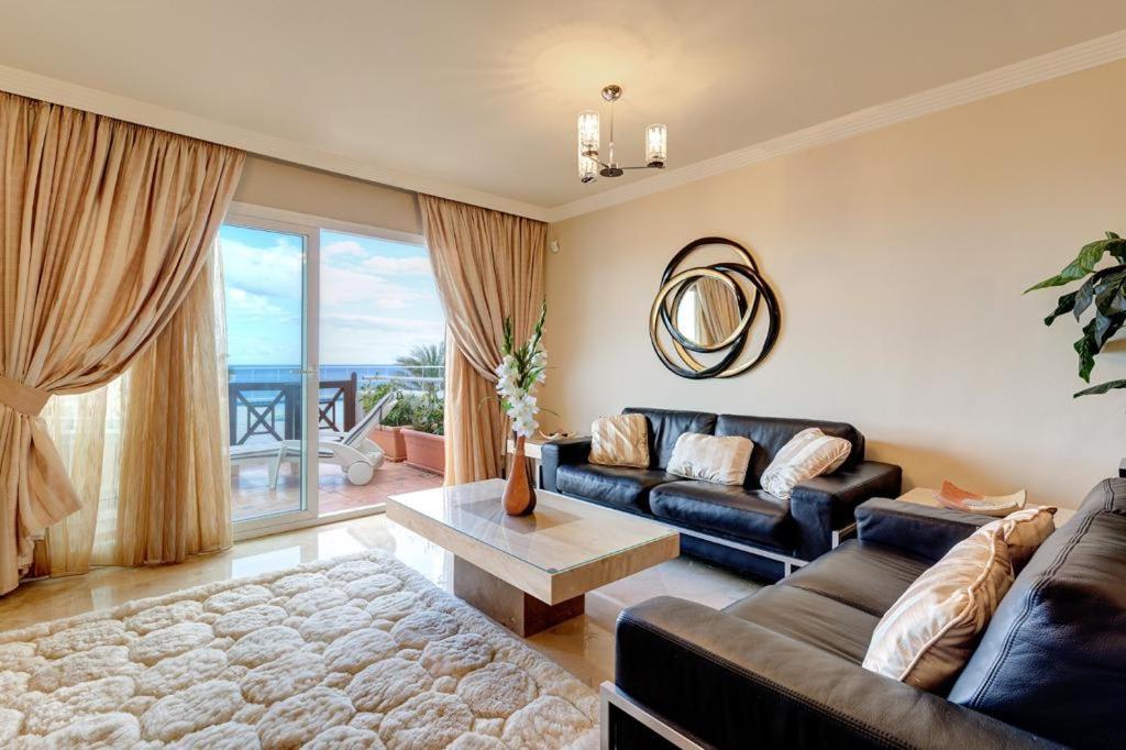 Frontline Beach Apartment - Sinfonia Del Mar Estepona Ngoại thất bức ảnh